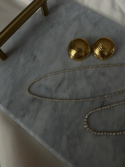 Round abstract Studs Earrings