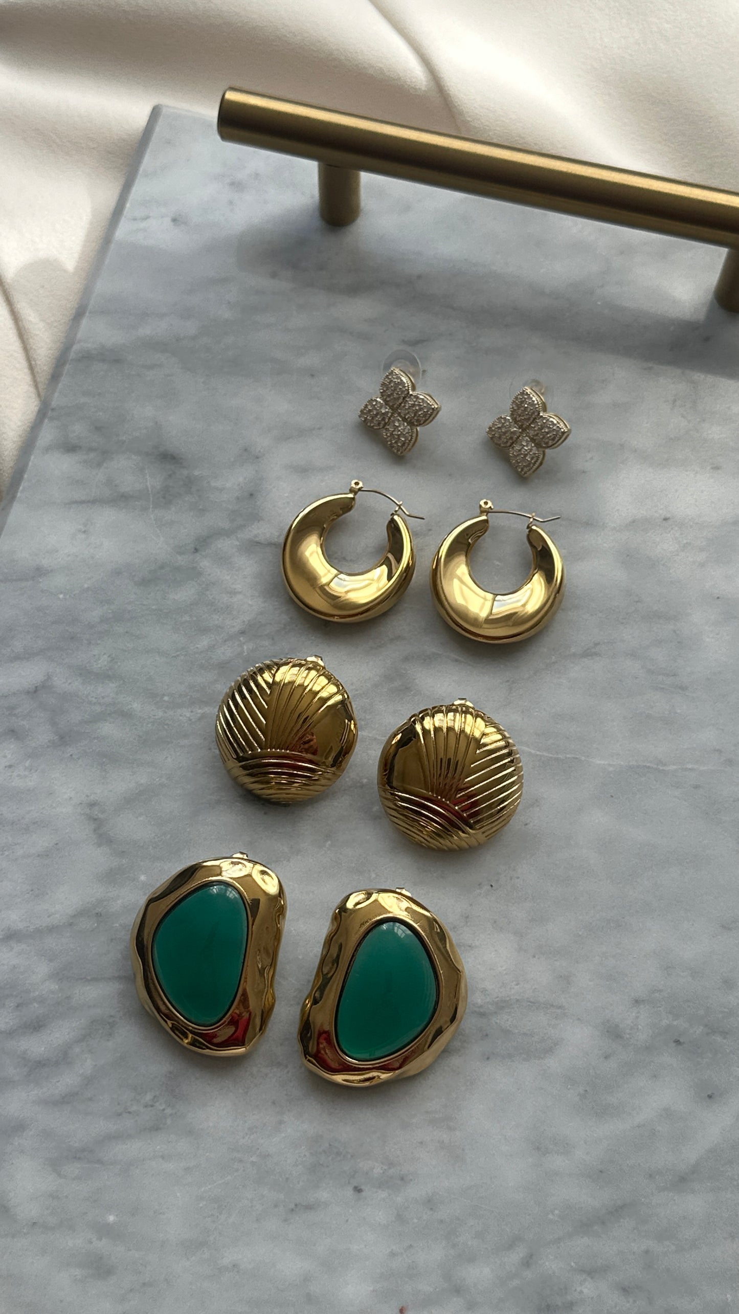 Ana Hoops