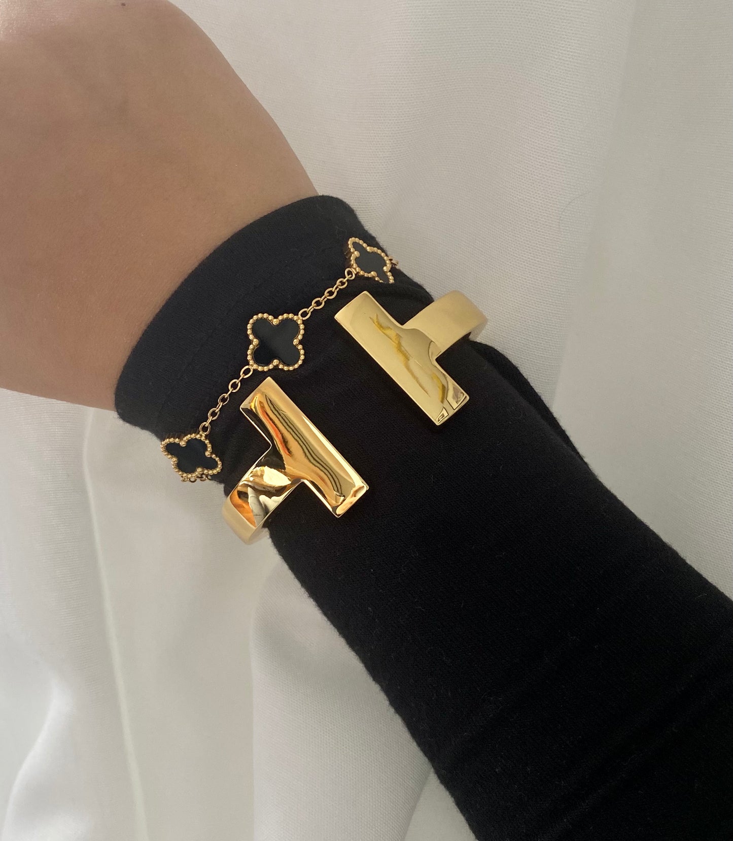 Oversized T Bangle