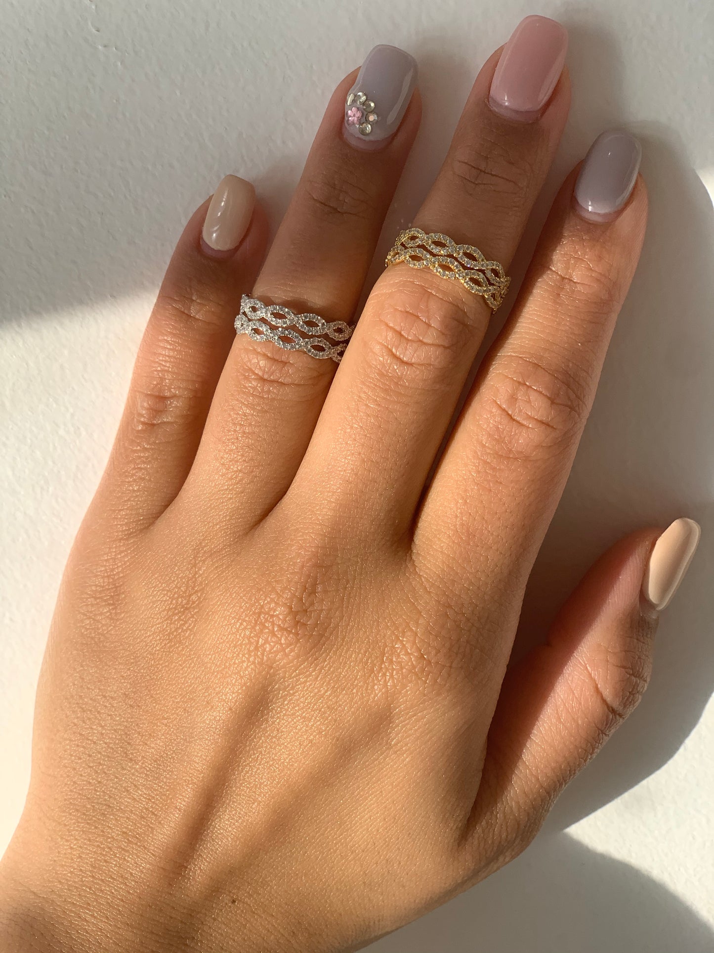 Swirl Mid Finger Ring